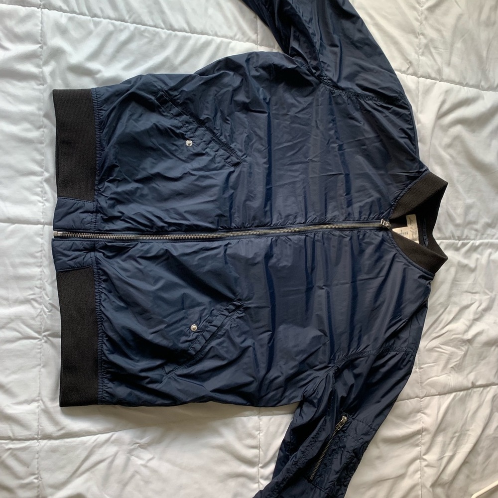 Bomber jacket